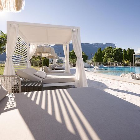 Weinegg Wellviva Resort アッピアーノ・スッラ・ストラーダ・デル・ヴィーノ エクステリア 写真