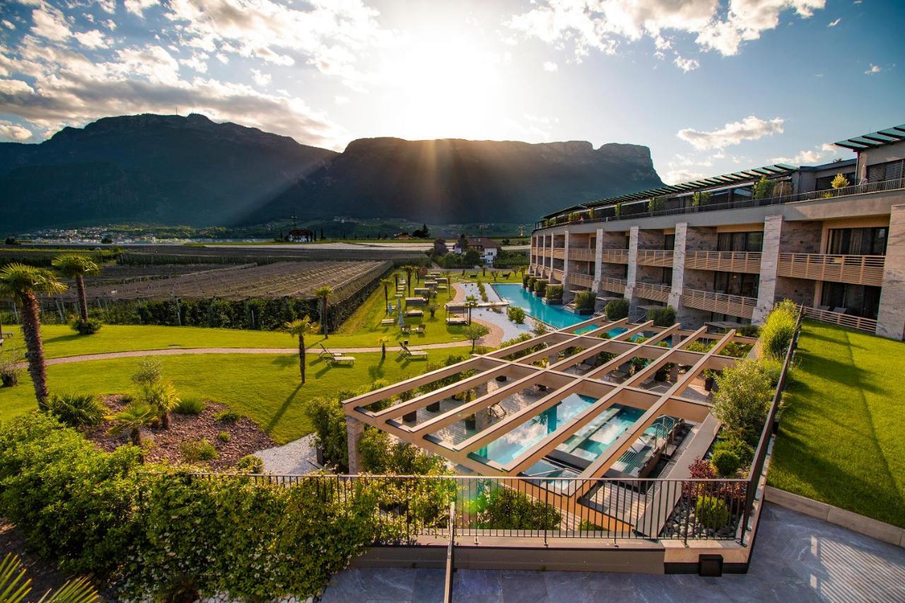 Weinegg Wellviva Resort アッピアーノ・スッラ・ストラーダ・デル・ヴィーノ エクステリア 写真