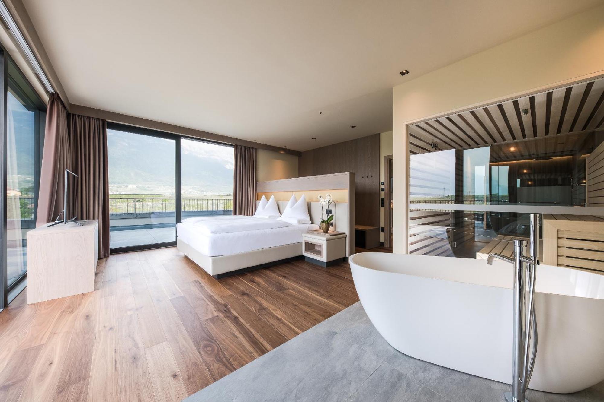 Weinegg Wellviva Resort アッピアーノ・スッラ・ストラーダ・デル・ヴィーノ エクステリア 写真