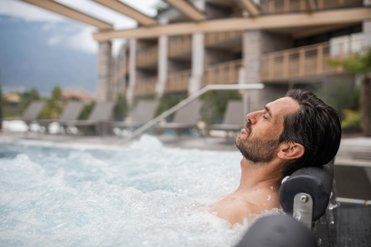 Weinegg Wellviva Resort アッピアーノ・スッラ・ストラーダ・デル・ヴィーノ エクステリア 写真